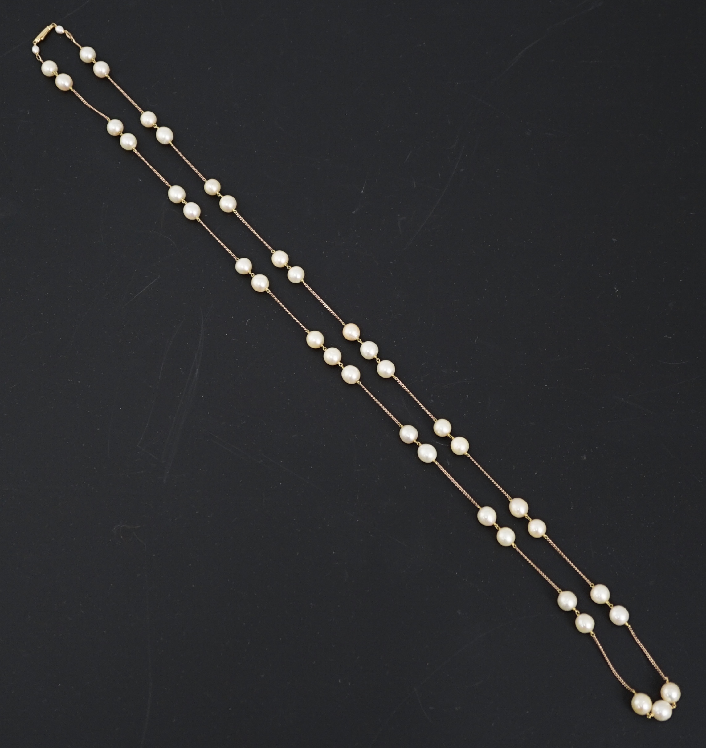 A modern Italian single strand cultured pearl and chain link necklace, with 10kt clasp